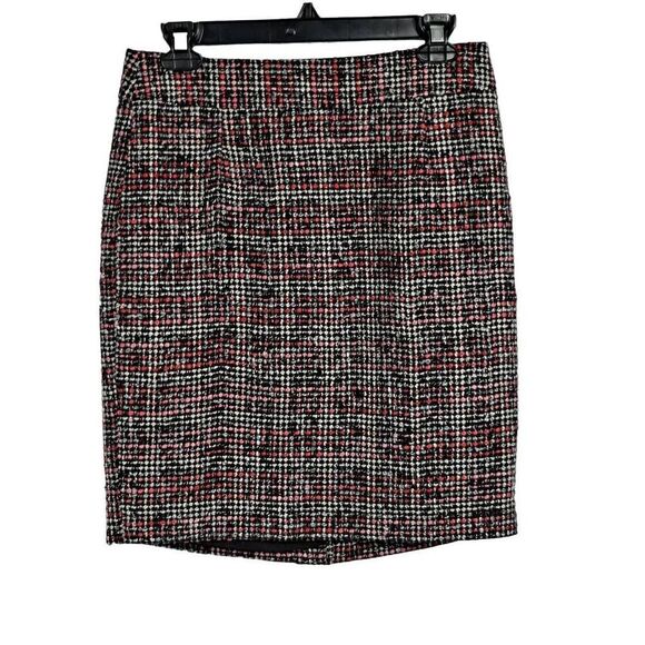 Banana Republic Ladies pencil skirt NWOT - Picture 1 of 9